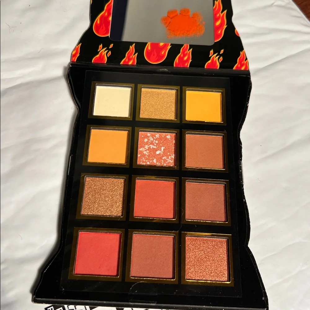 Eyeshadow, palette, Cheetos, flaming, hot, new